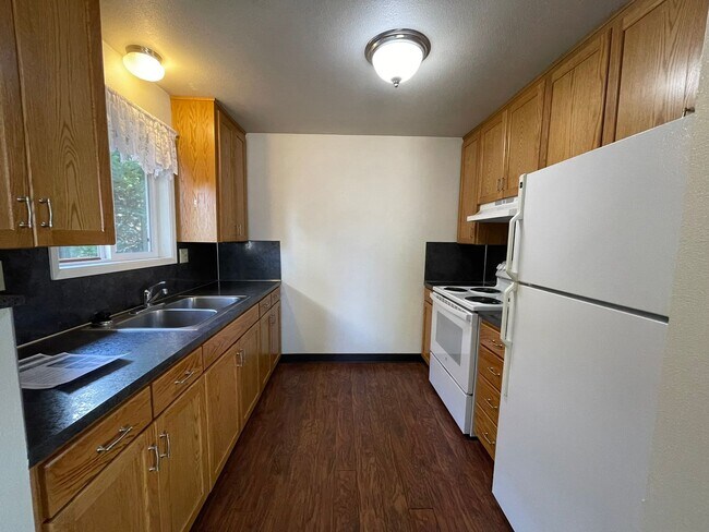 Foto del edificio - 827-829 NW 29th St