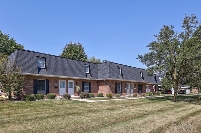 Building Photo - Wicklow Apartments