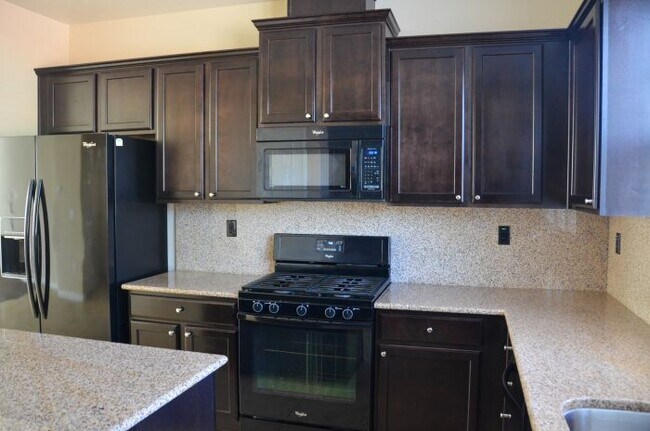 Building Photo - 3043 Moss Landing Terrace