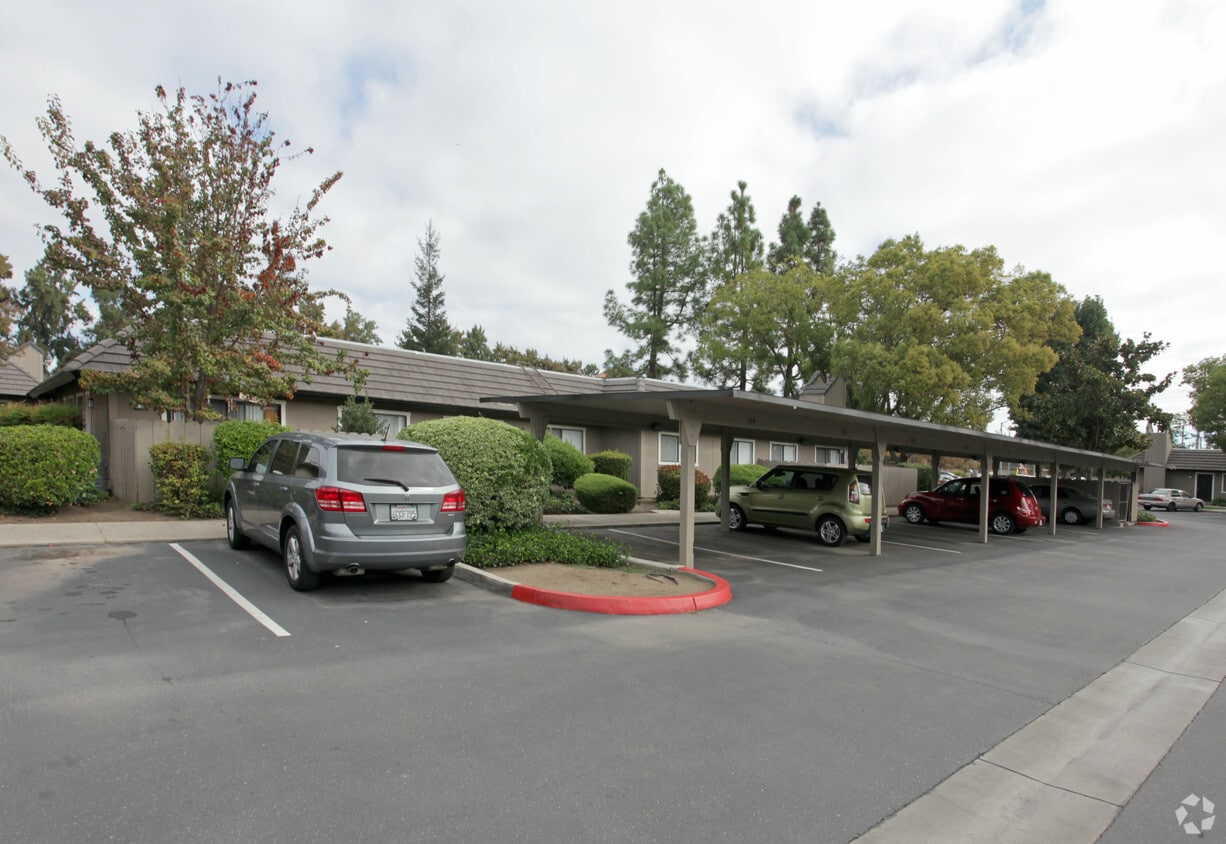 Westwood Village Apartments Manteca, CA