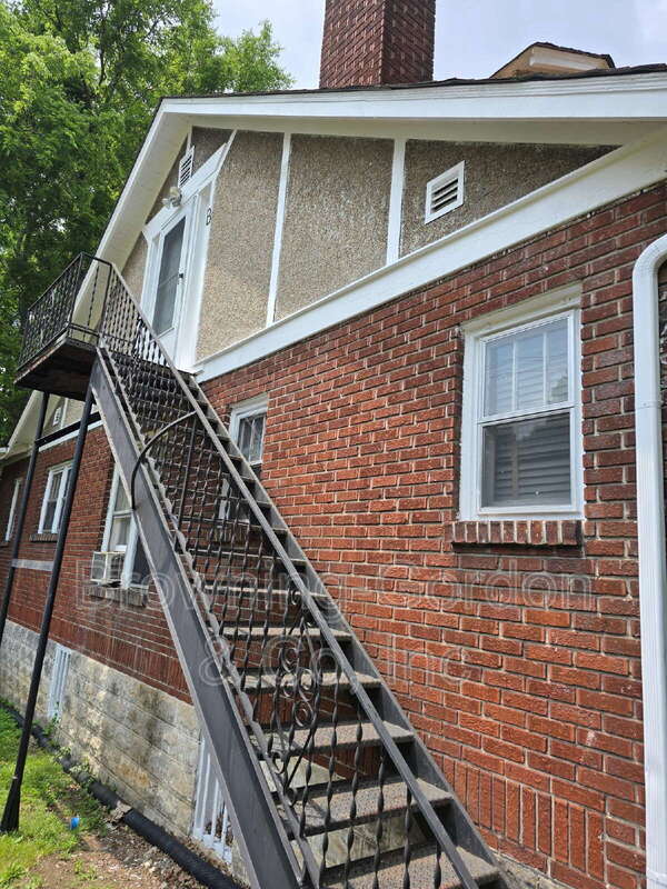 Foto principal - 2803 W Linden Ave