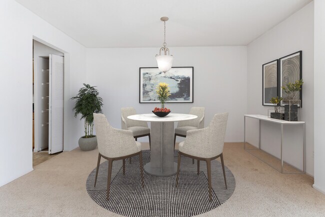 Comedor decorado - 4 Monroe St