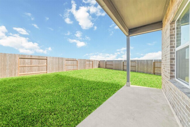 Foto del edificio - 4712 Peony Grn Dr