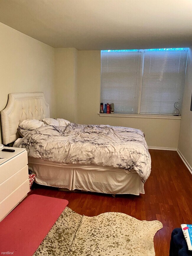 Building Photo - 2 br, 2 bath  - 1806 Green St Apt 108