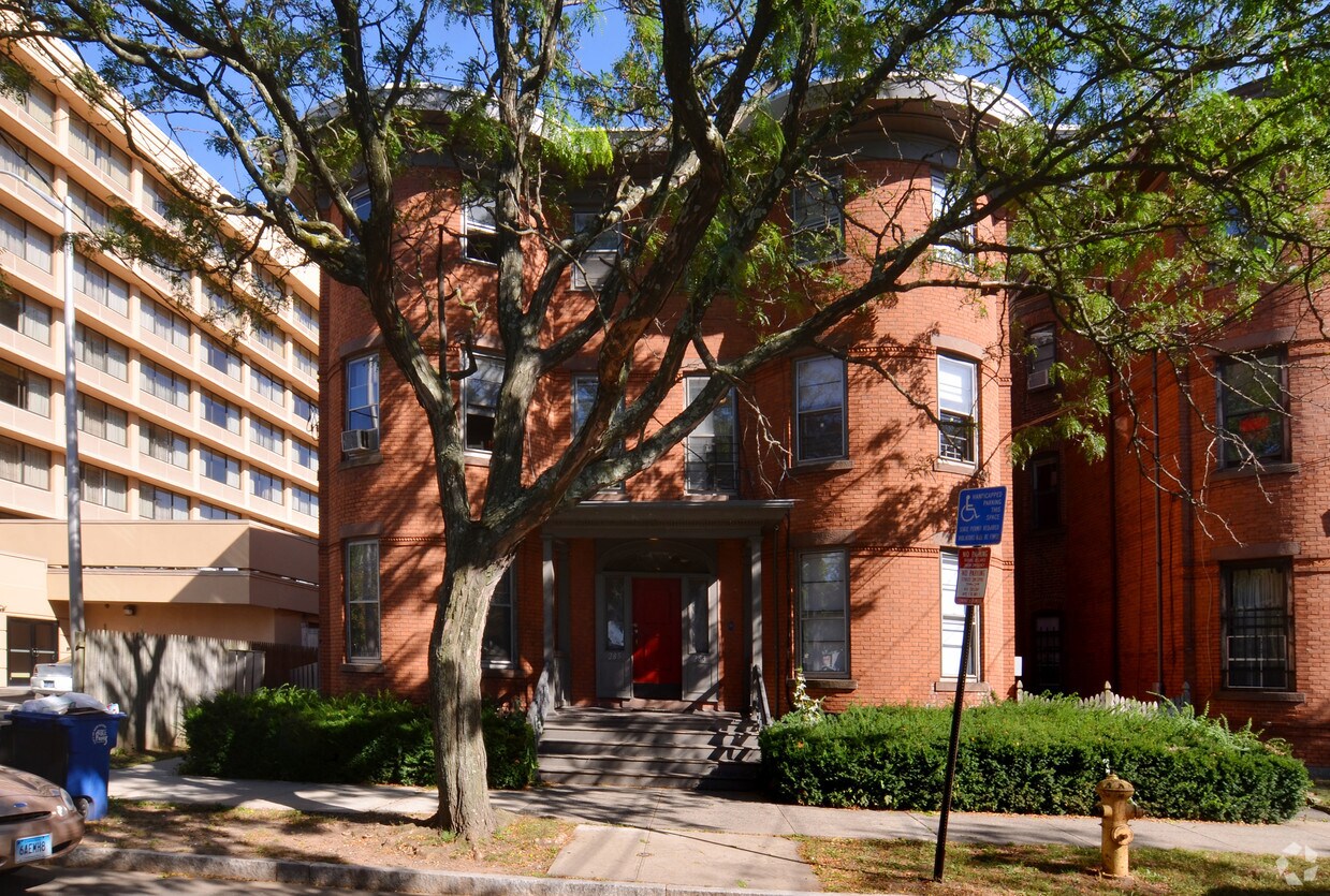 Foto principal - 283-285 Dwight St