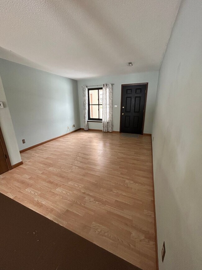 Foto del edificio - 2 bed/ 2 bath Condominium