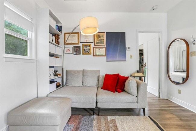 Building Photo - 4519 Avenue H
