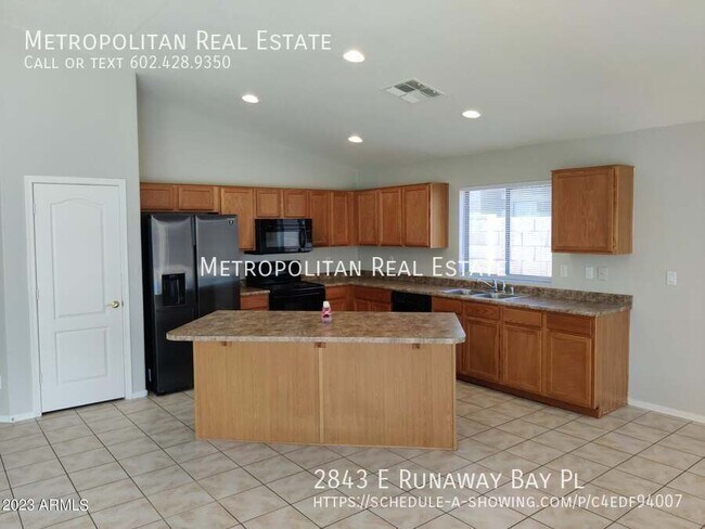 Foto del edificio - 2843 E Runaway Bay Pl