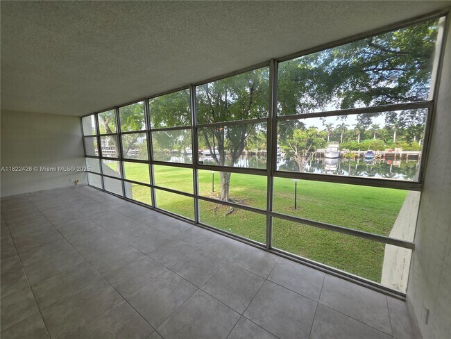 Building Photo - 601 Three Islands Boulevard