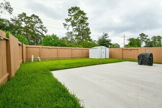 Building Photo - 22430 Forest Gorge Ln