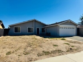 Building Photo - 42900 Yew St