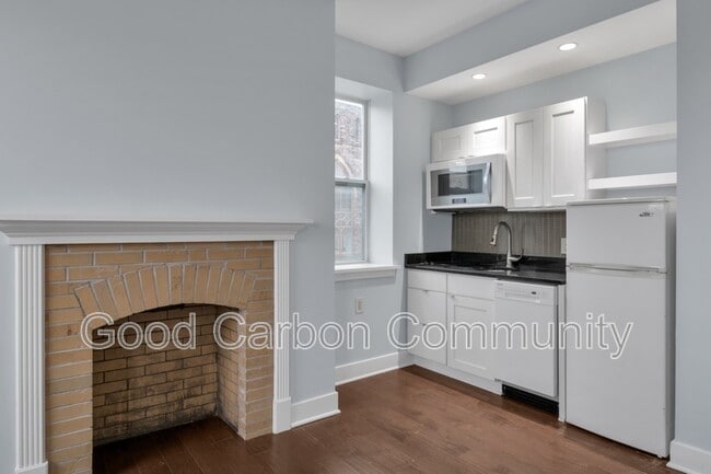 Building Photo - 401 Delaware Ave