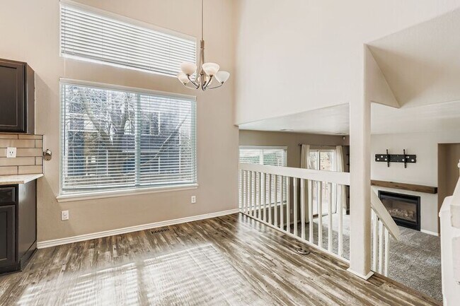 Foto del edificio - 1395 S Akron Way