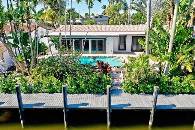 Foto del edificio - 1704 SW 5th Ct