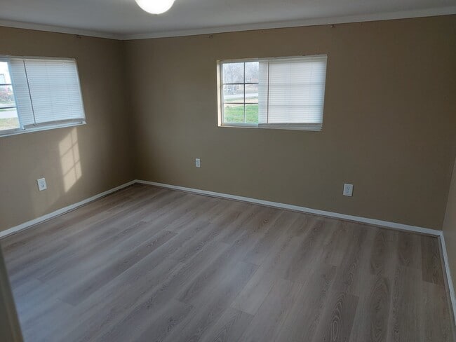 Building Photo - 18610 Baughman Dr