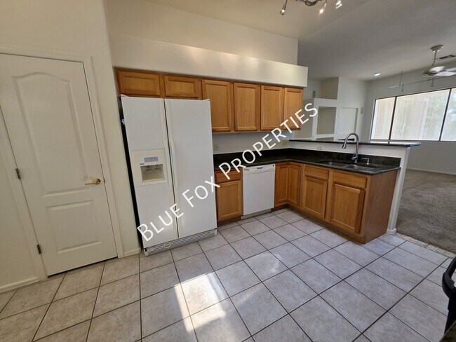 Foto del edificio - 13088 N Pier Mountain Rd