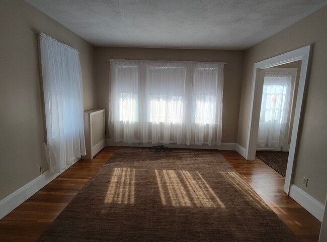 Building Photo - 19 Surry Rd