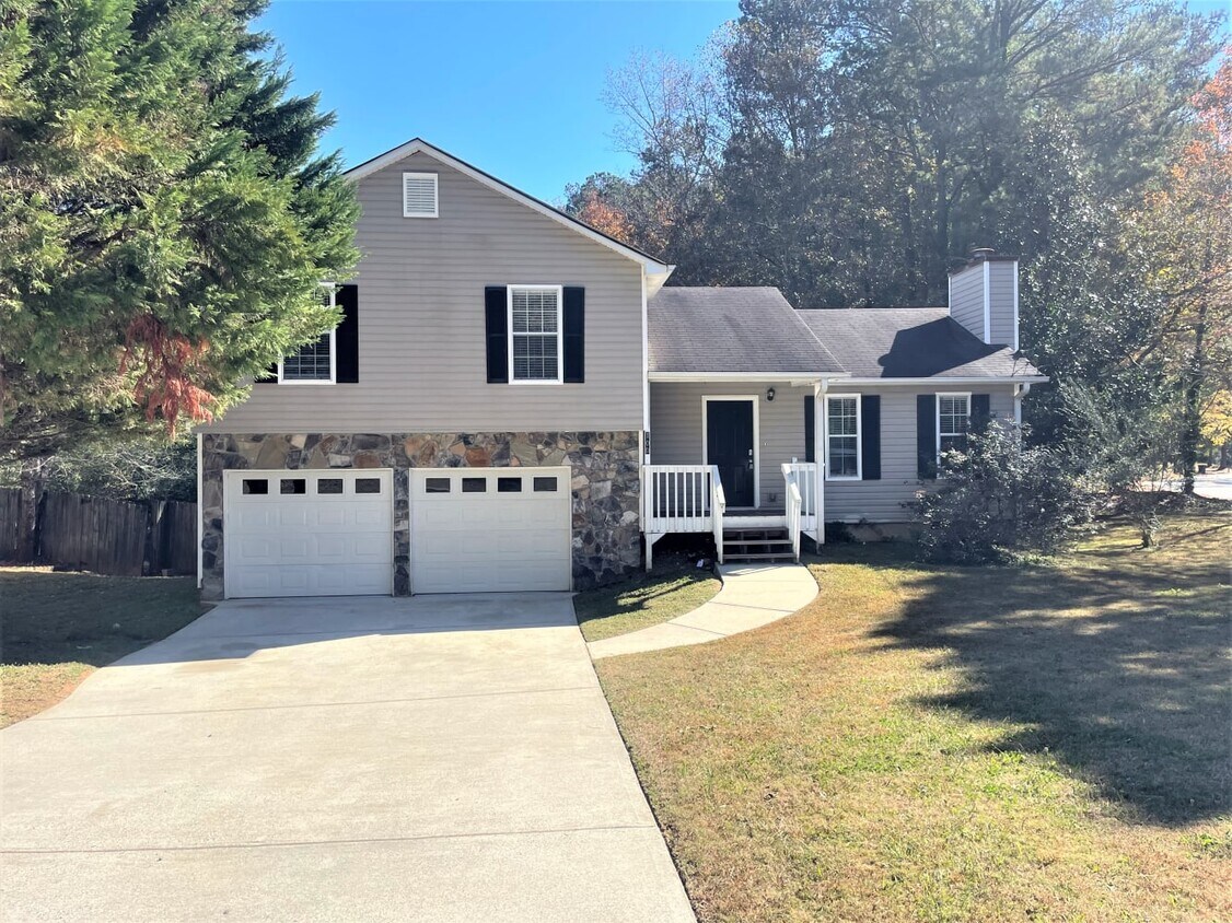 100 Ivy Trace Ln House Rental in Dallas, GA