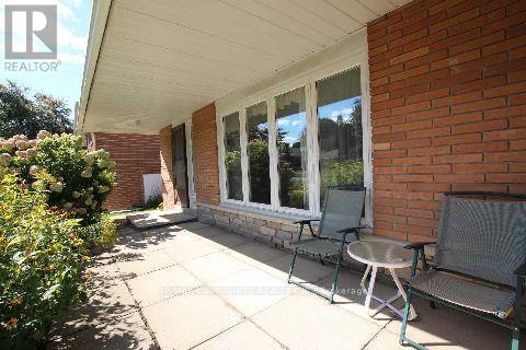 Building Photo - 73 Fred Varley Dr