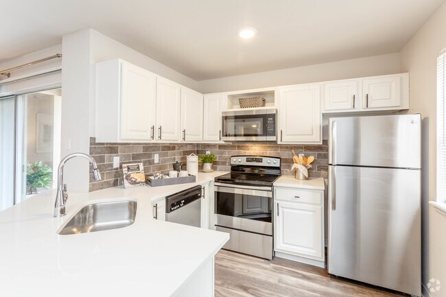 Cocina - Grand View @ Flatirons