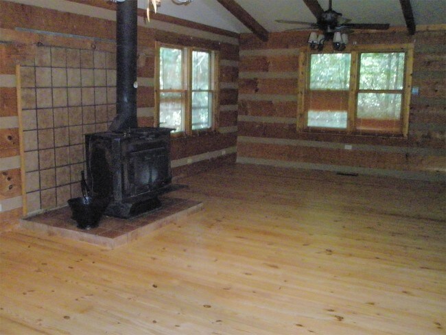 Building Photo - 331 Log Bridge Cir