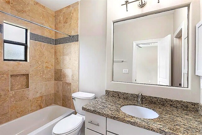 Foto del edificio - 5525 Kiam St