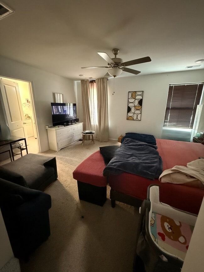 Foto del edificio - 119 Anise Ln