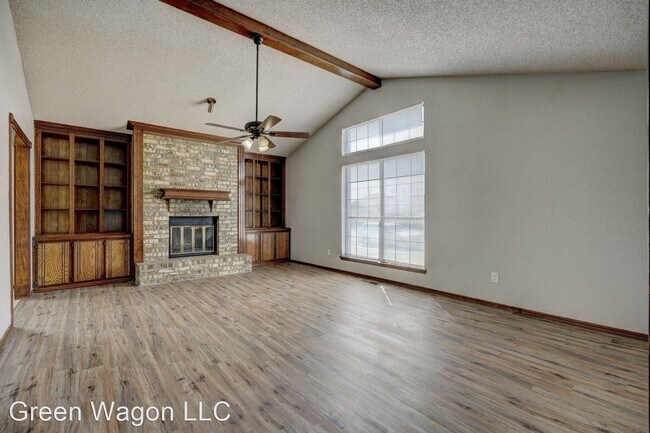 Foto del edificio - 4 br, 2 bath House - 2700 clover glen dr