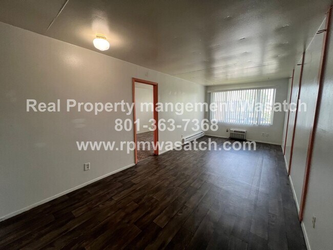 Building Photo - 306 E 700 S
