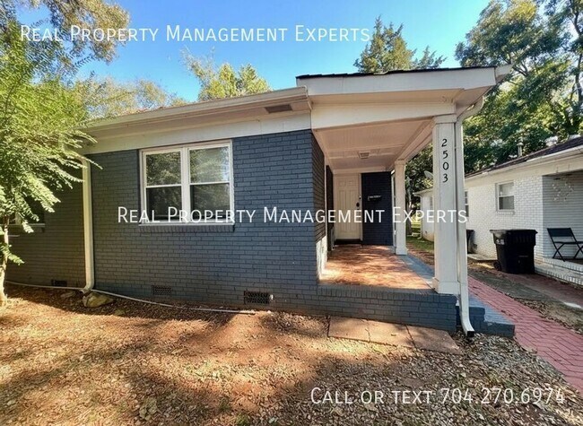 Foto del edificio - 2503 Eastway Dr