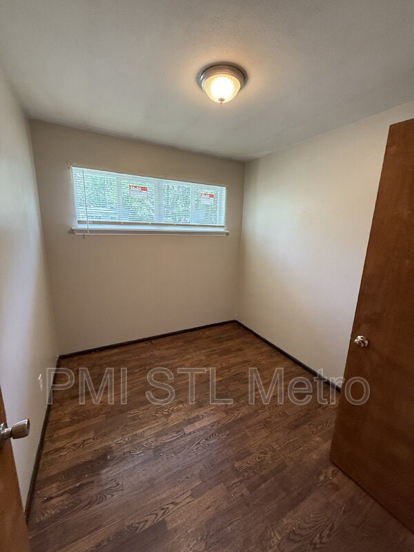 Building Photo - 3901 Cranberry Ln