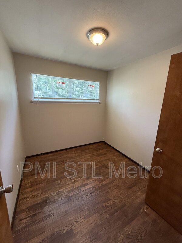 Foto del edificio - 3901 Cranberry Ln