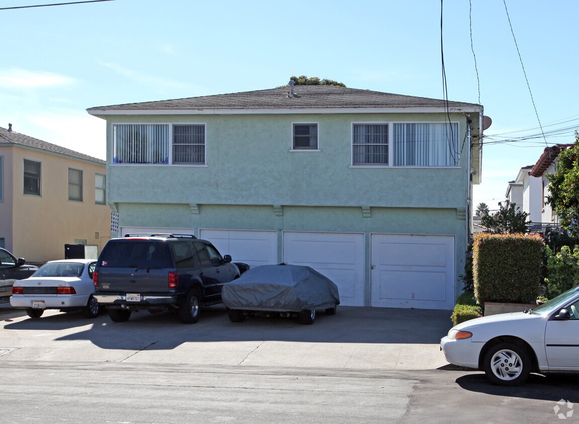 Foto del edificio - 3033-3041 Fenelon St