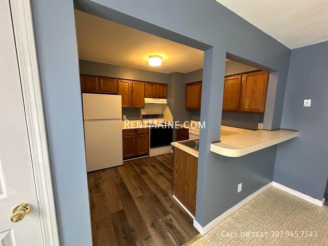 Foto del edificio - 114 Main Rd S