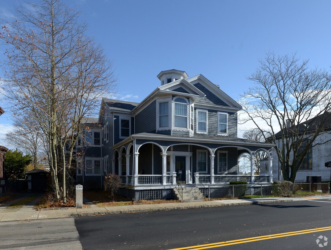 Foto del edificio - 542 County St
