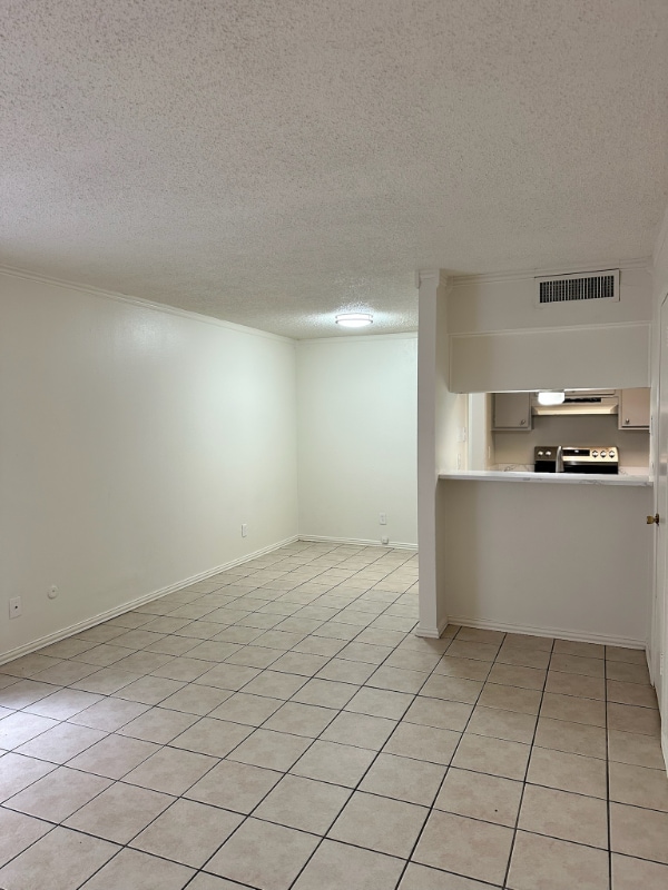 Building Photo - 12816 Midway Rd