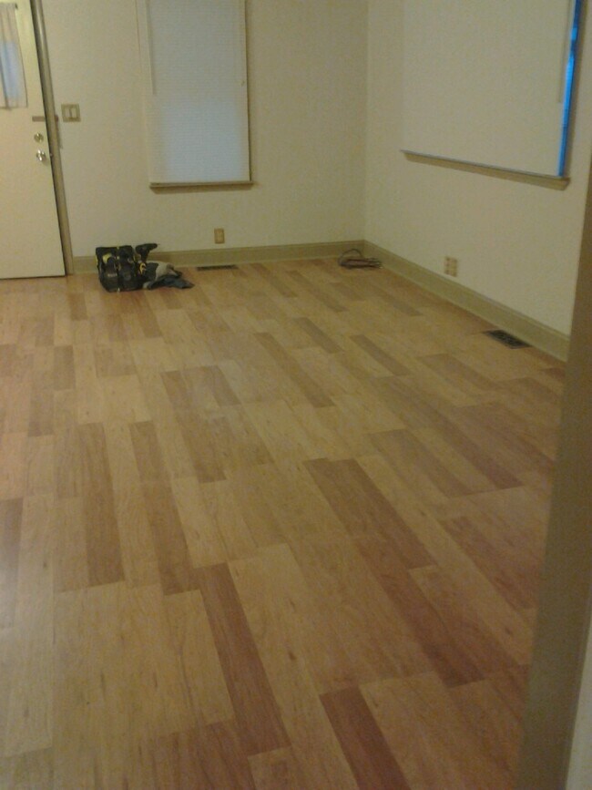 Foto del edificio - 418 W 41st St