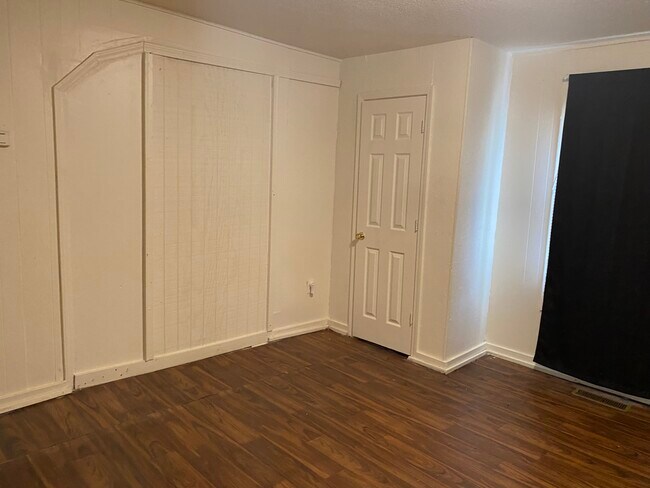 Foto del edificio - 620 Riggs St