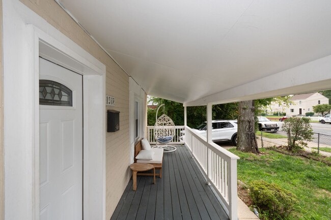 Building Photo - 1012 East-West Hwy