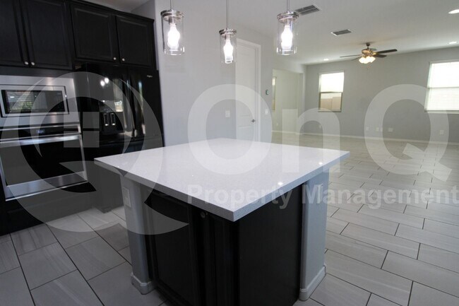 Foto del edificio - 2092 E Lantana Dr