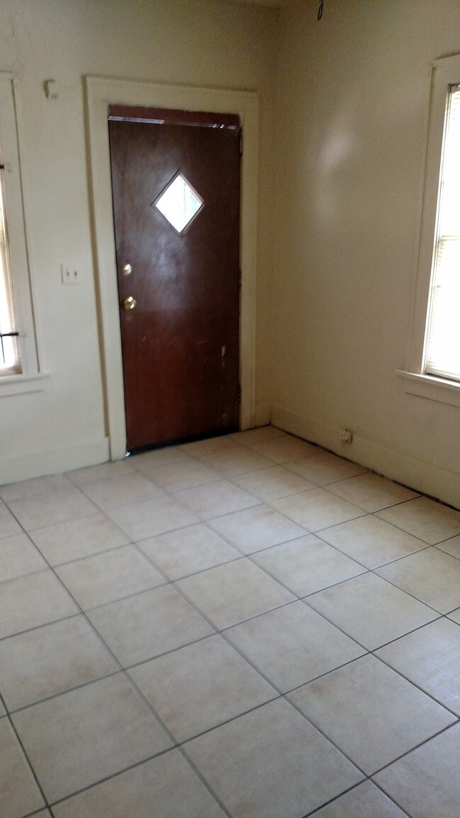 Foto del edificio - 1534 N Liberty St