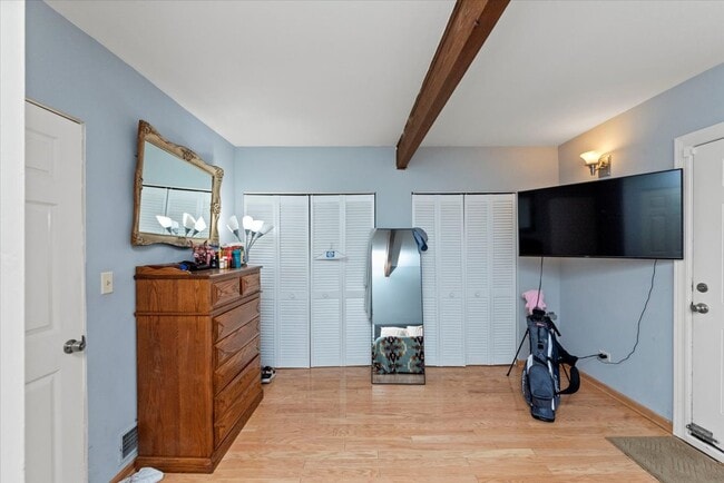 Foto del edificio - 3223 N Kenmore Ave