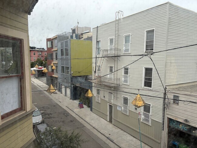 Foto del edificio - Cool, Remodeled One Bedroom in Hayes Valle...