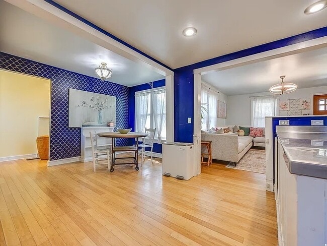 Foto del edificio - 1512 College St