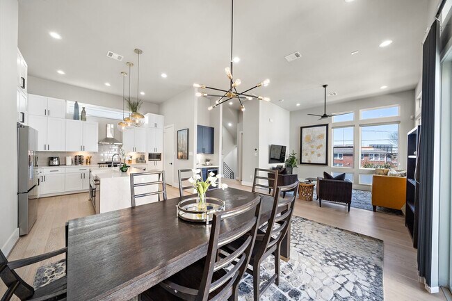 Foto del edificio - 3515 Hutchins St