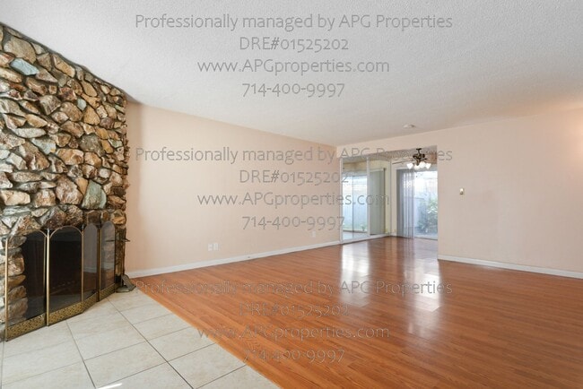 Foto del edificio - 315 N Acacia Ave