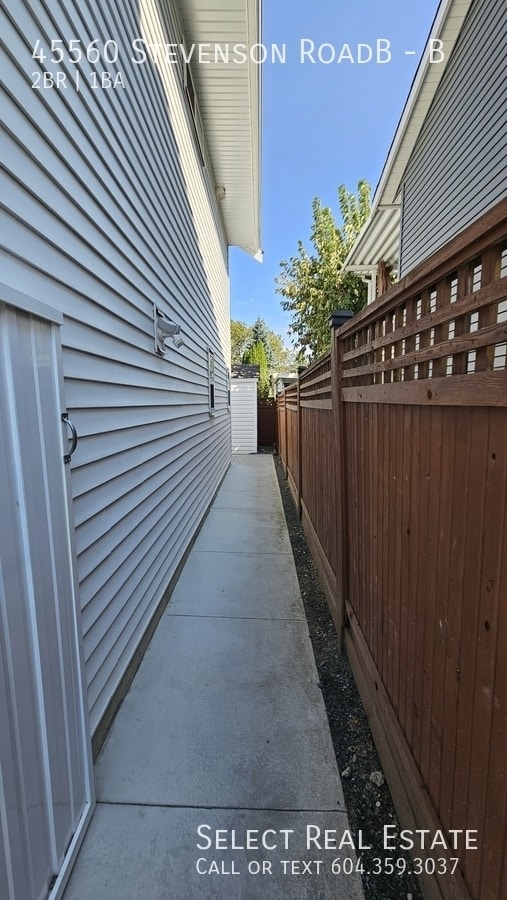 Building Photo - 45560 Stevenson Rd