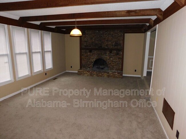 Foto del edificio - 1225 Robin Ln