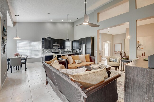 Foto del edificio - 8253 Horseshoe Bay Rd
