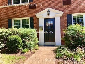 Building Photo - 223 N George Mason Dr